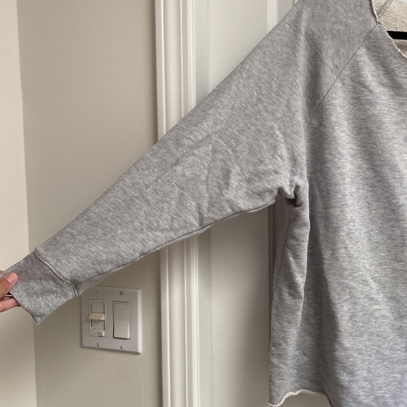 Aerie over sized split neck sweatshirt, heather grey, size Small - Picture 4 of 7